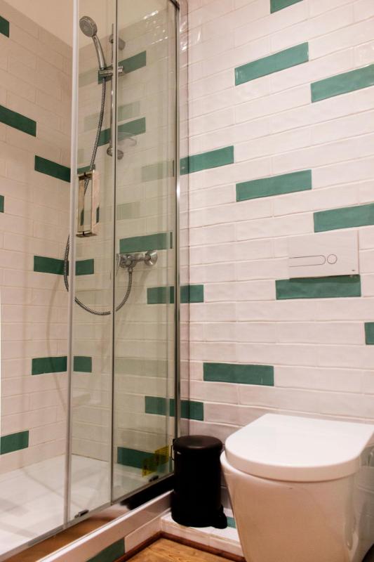 One-Bedroom Apartment image 2