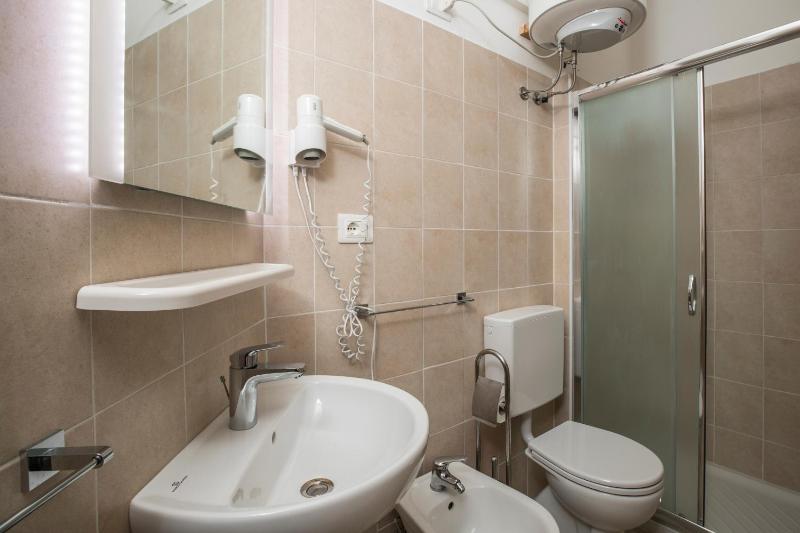Hotel Palace - image 38