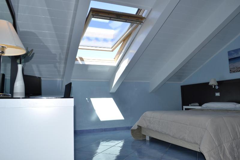 Double Room - Attic image 3