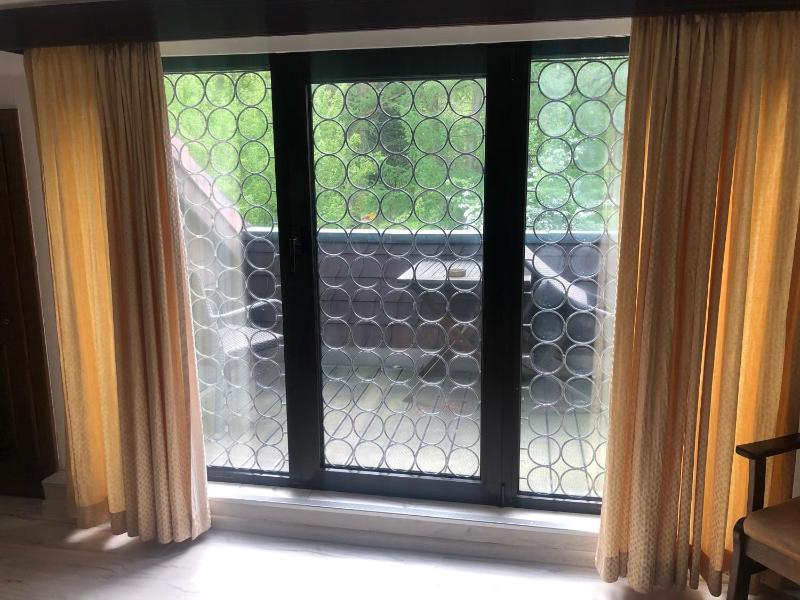Double or Twin Room image 4