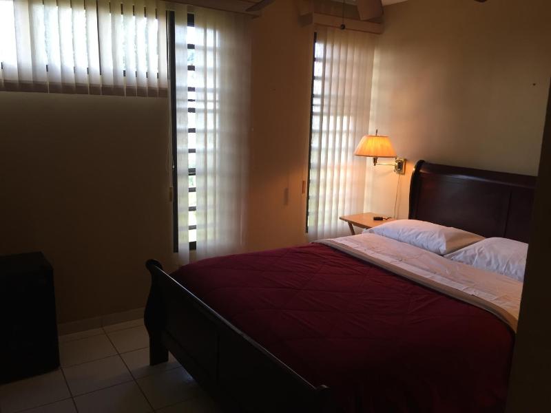 Double Room with Private Bathroom image 2