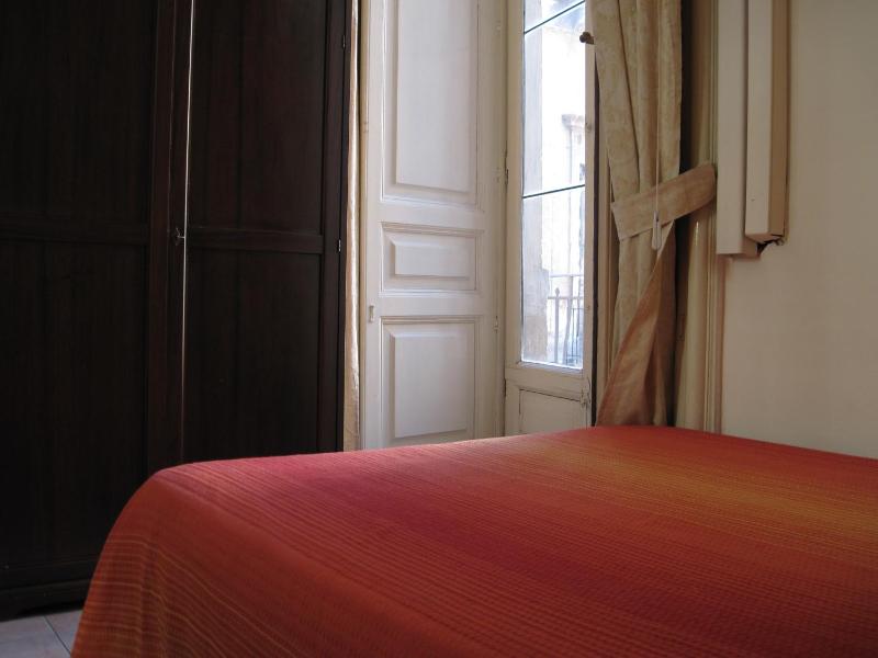 Economy Double Room image 2
