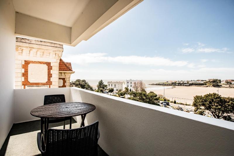Hotel Belle Vue Royan - image 35