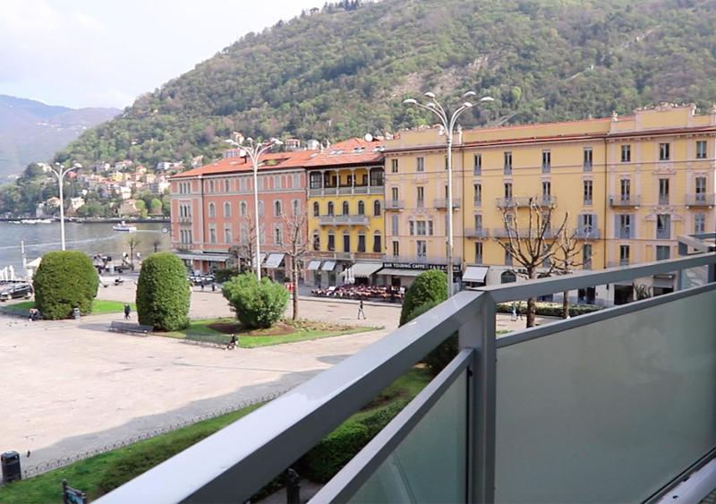 Como Lake Suites - image 5