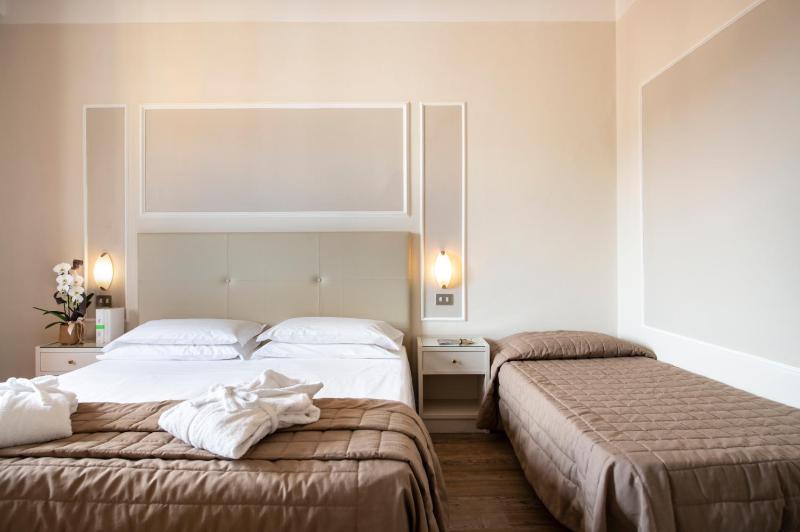 Triple Room image 4