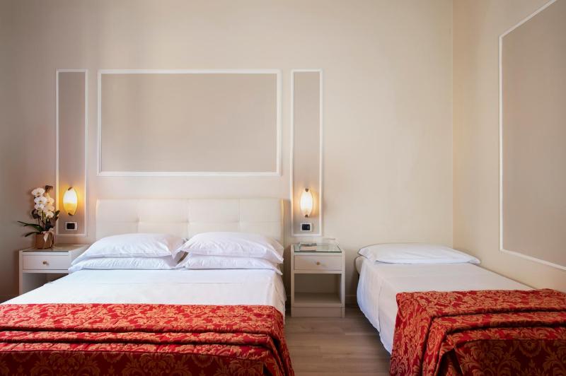 Triple Room image 3