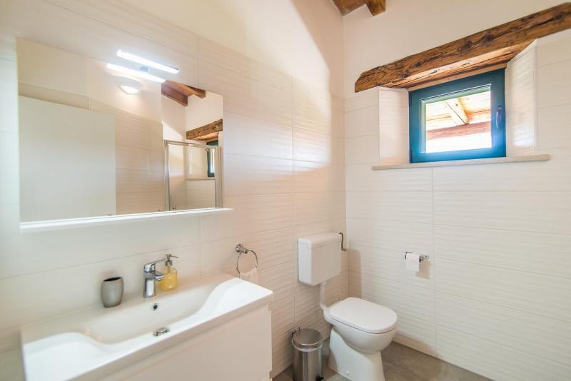 Villa Pomer with a private Swimming pool near the Sea - image 37