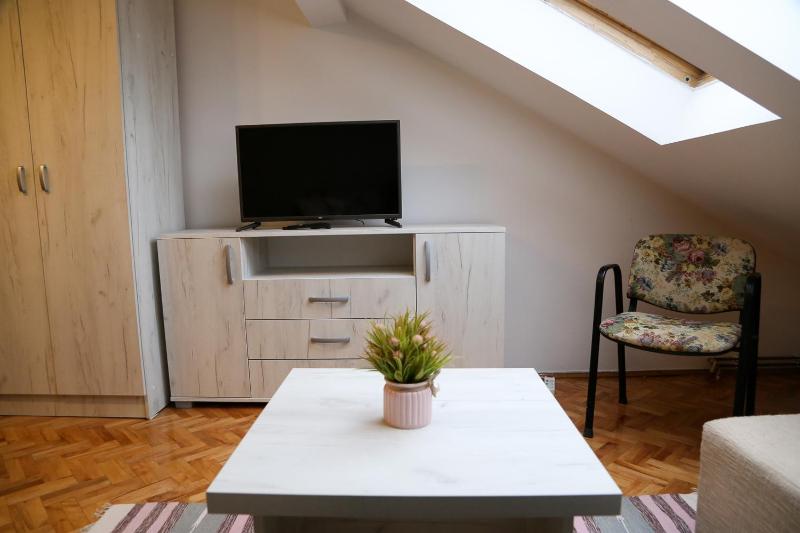 Hann Apartments - image 8
