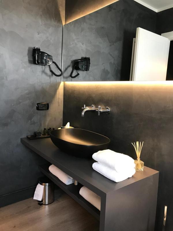 Junior Suite image 3