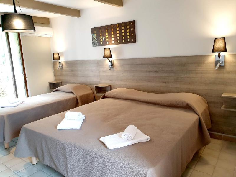 Triple Room image 1