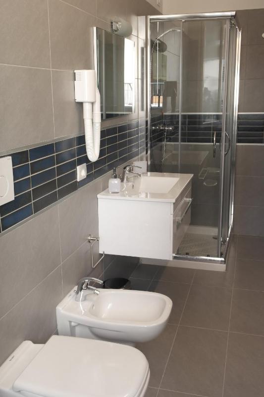 Double or Twin Room with Shared Bathroom image 2