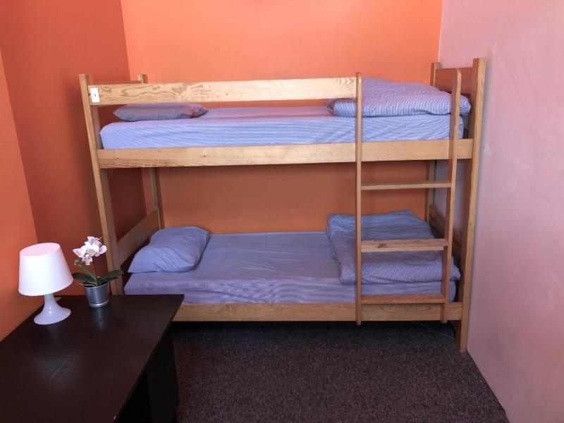 Bed in 4-Bed Mixed Dormitory Room image 1