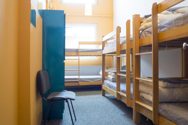 Bed in 6-Bed Mixed Dormitory Room image 1