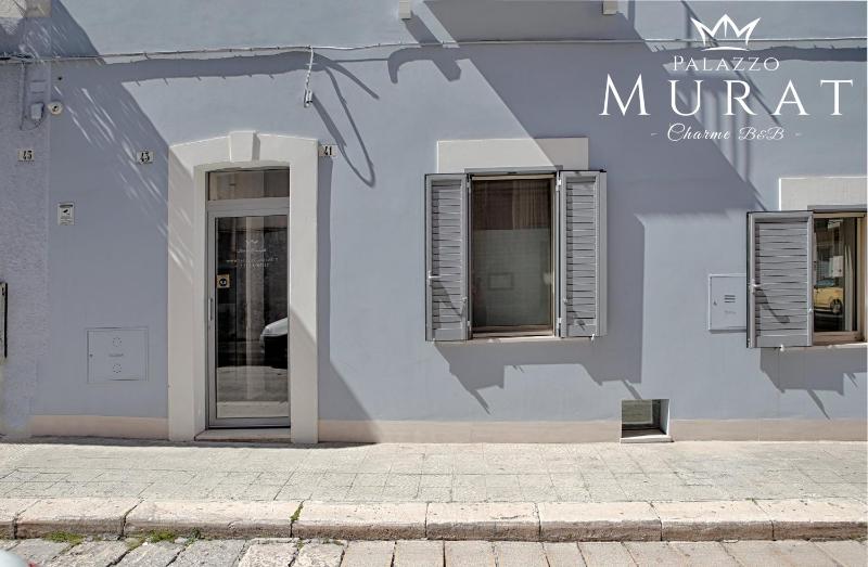 Double Room with Spa Bath image 1