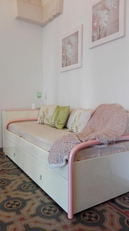 Double or Twin Room with Private Bathroom image 3