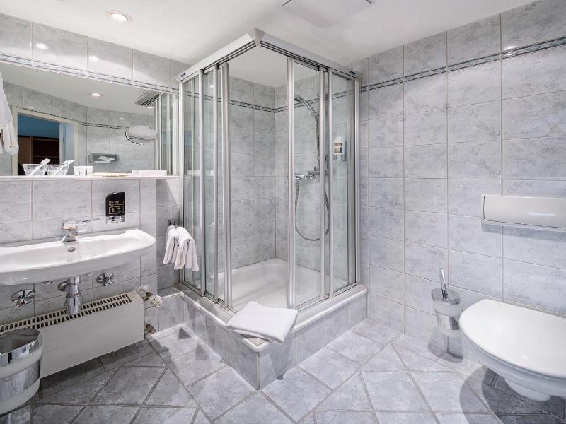 Superior Double Room image 4