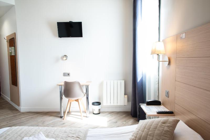 Triple Room image 3