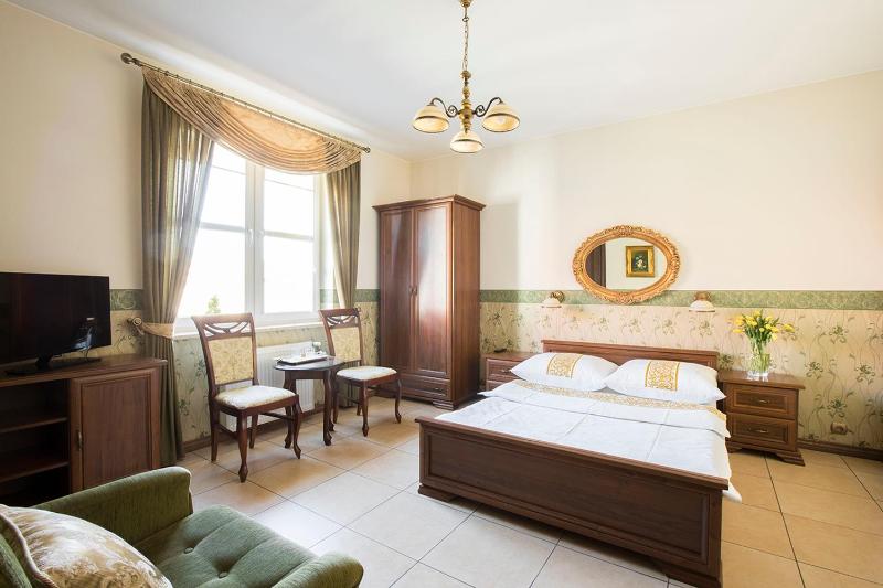 Triple Room image 2
