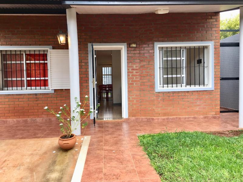 Casa con Garage Puerto Iguazú zona residencial - image 38