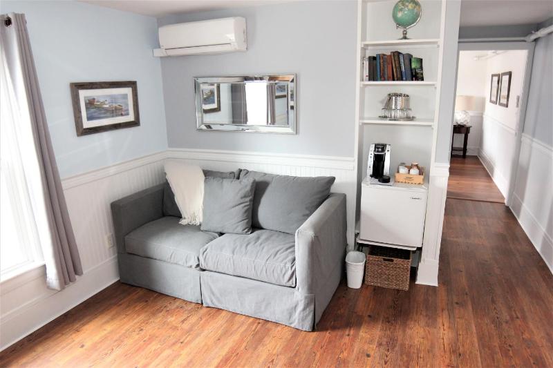 Carriage House King with Sleeper Sofa image 3