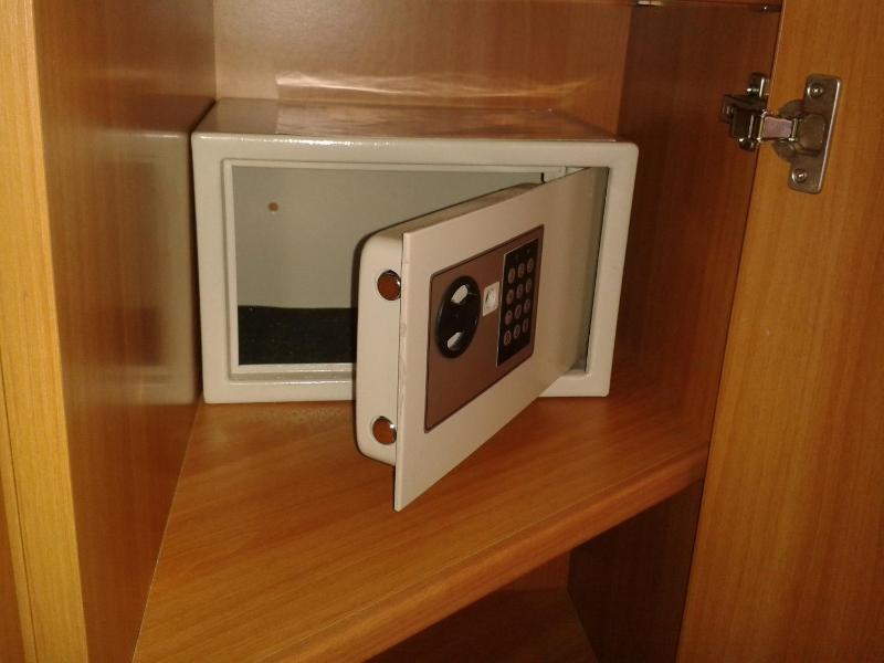 Superior Double Room image 3