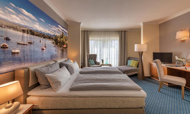 Classic Triple Room image 3