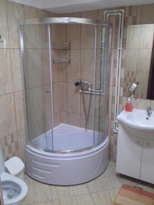 Standard Double Room image 3