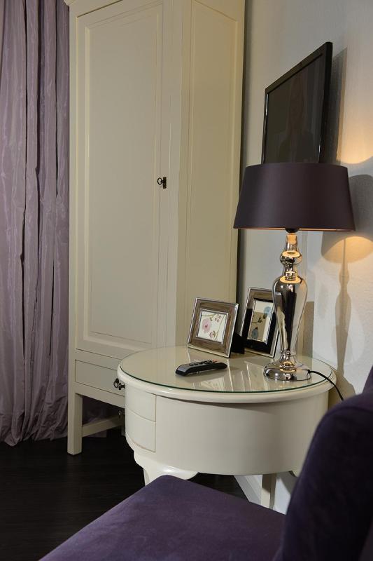 Double or Twin Room image 3