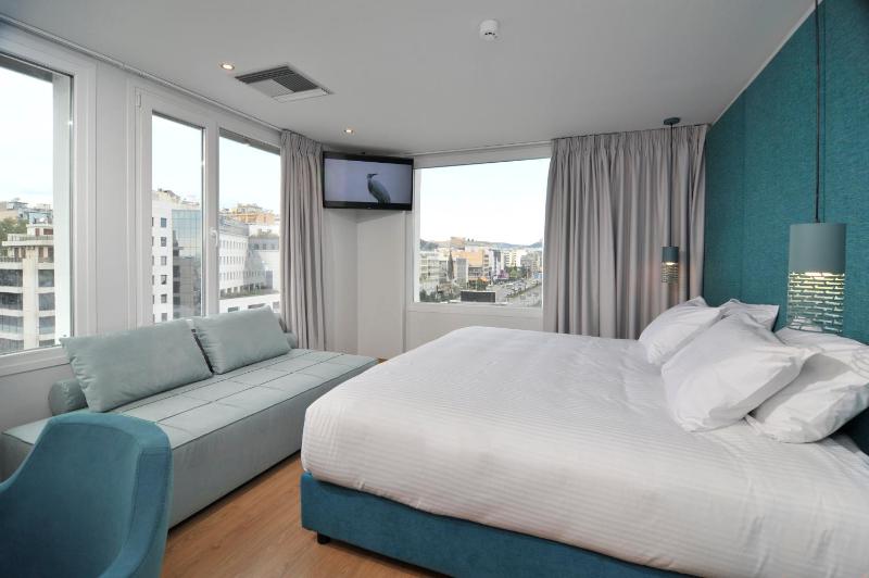 Deluxe Double or Twin Room with Acropolis View  image 3