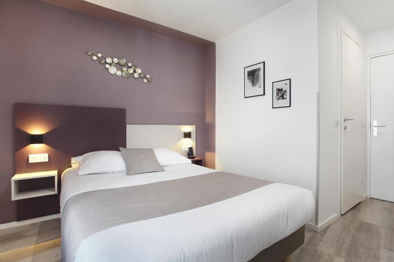 Comfort Double Room image 4