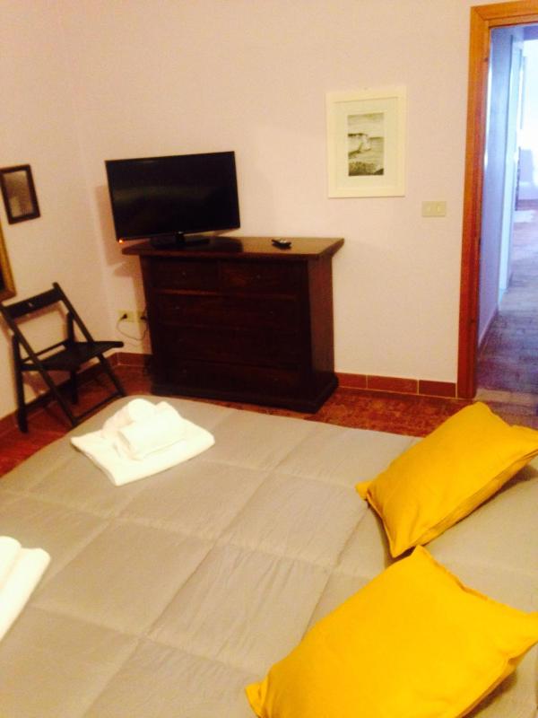 King Room image 3