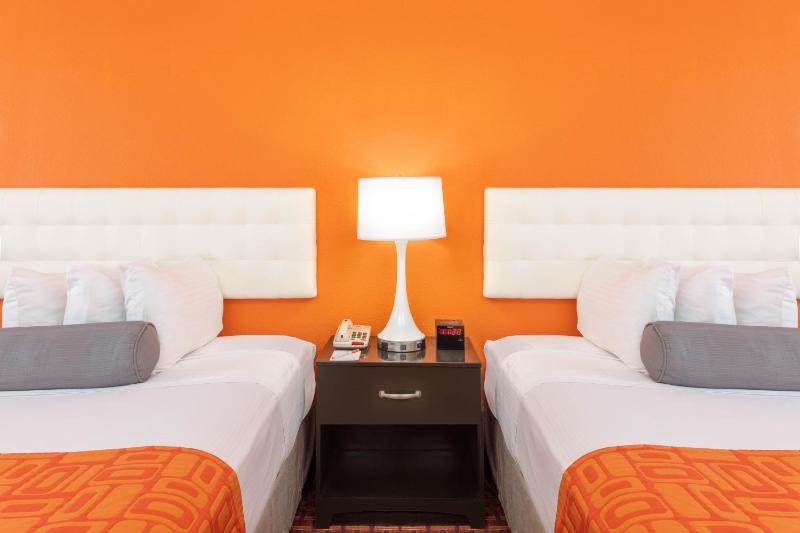 Double Room with Two Double Beds - Non-Smoking image 2