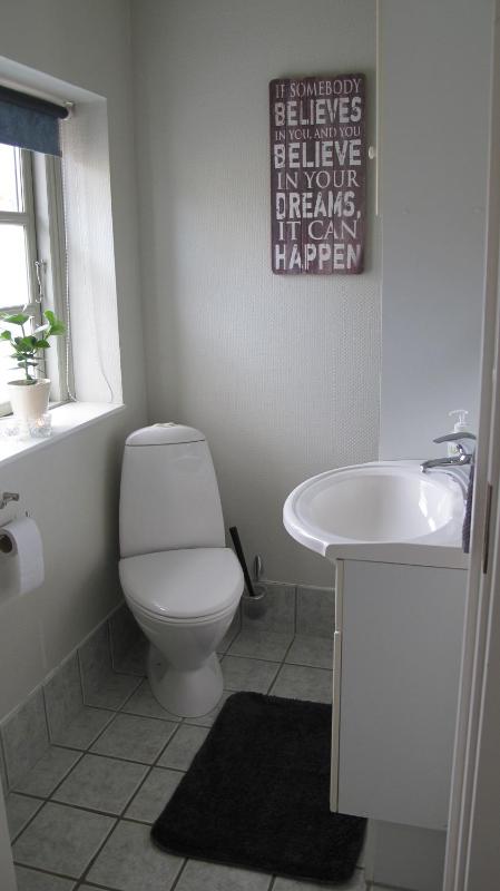 Double or Twin Room with Shared Bathroom image 3