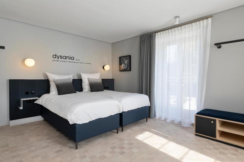 Deluxe Double Room with Balcony image 1