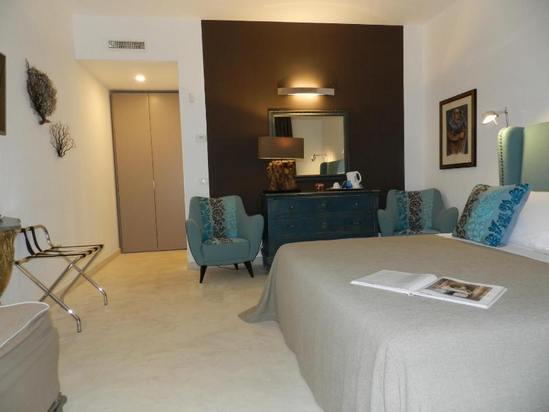 Scilla Maris Charming Suites - image 49