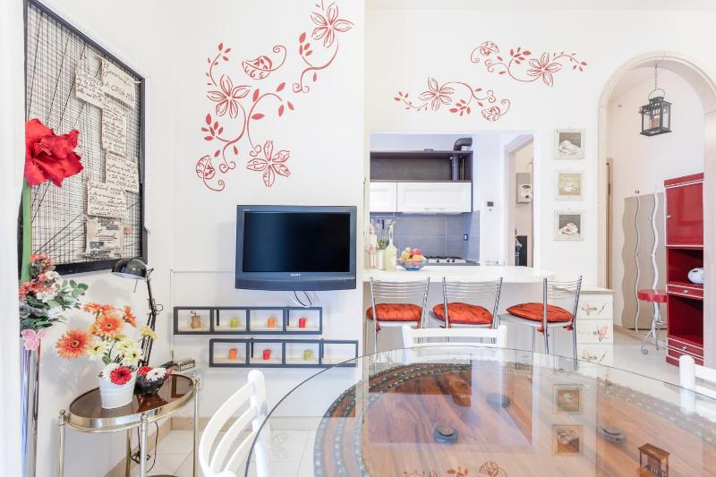 One-Bedroom Apartment image 1