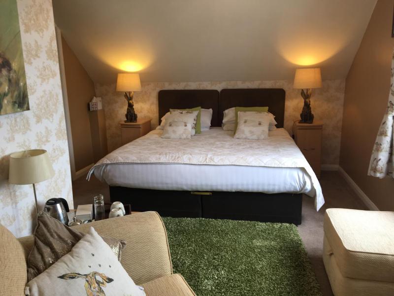 Superior Double or Twin Room with Sea View image 1