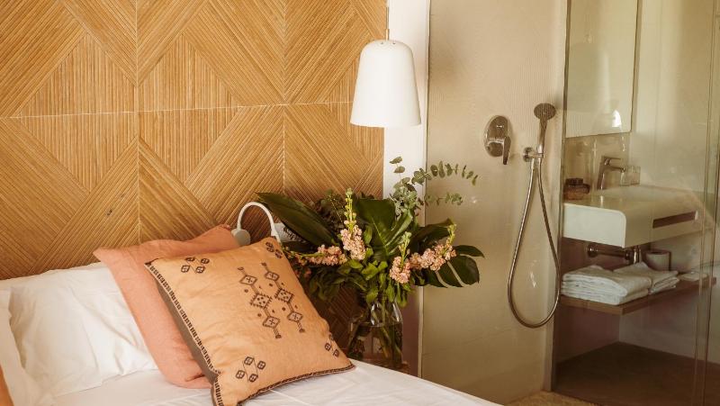 Twin Room with Sea View image 4