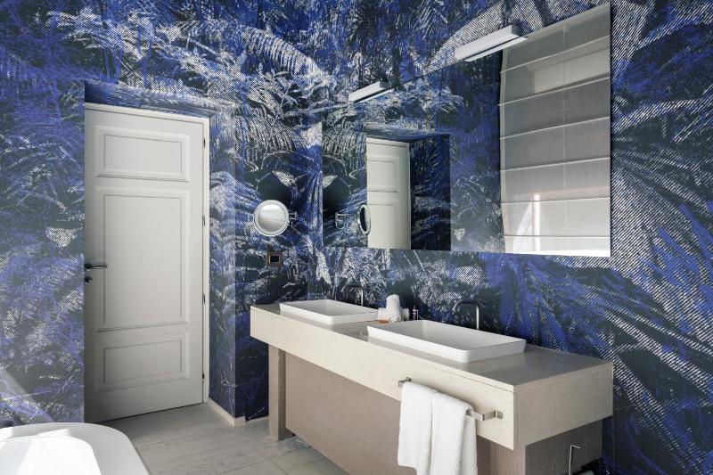 Grand Terrace image 3