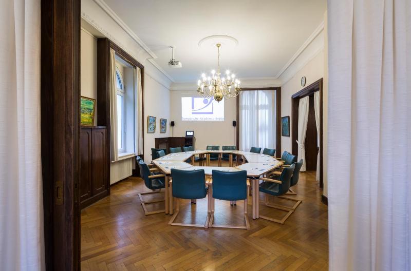 Europäische Akademie Berlin - image 2