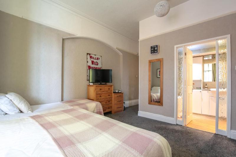 Baytree Lodge Chester - image 41