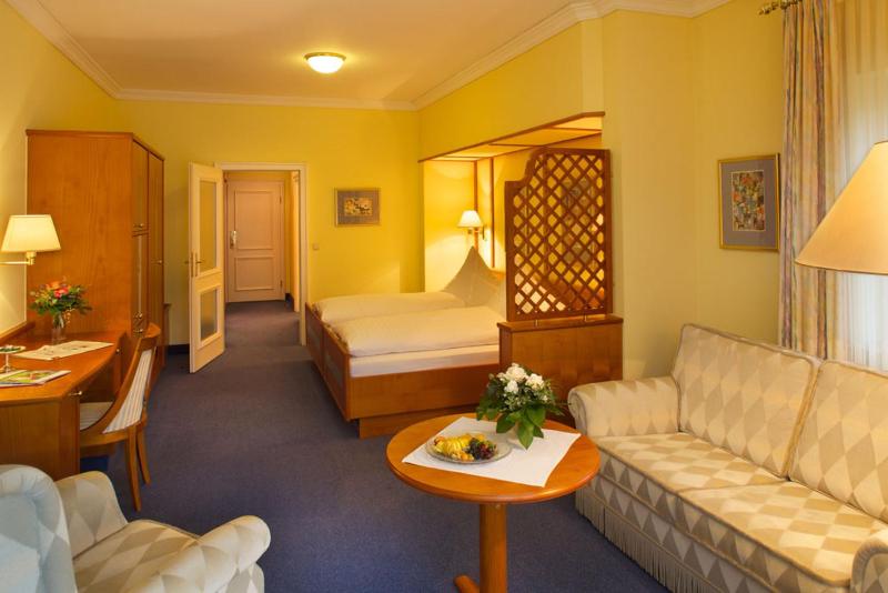 Comfort Double Room image 3