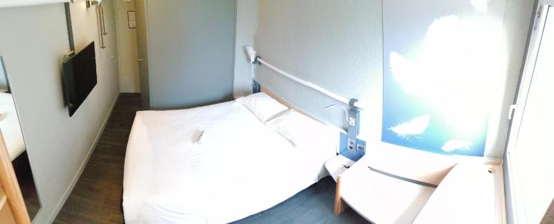 Standard Double Room image 2