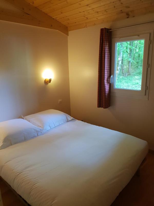 Two-Bedroom Chalet image 4