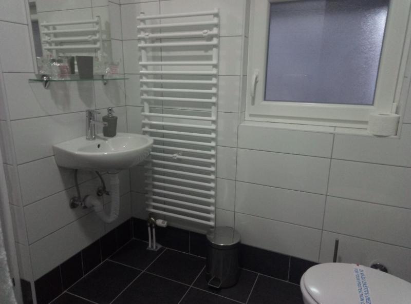 Double Room with Private Bathroom image 3