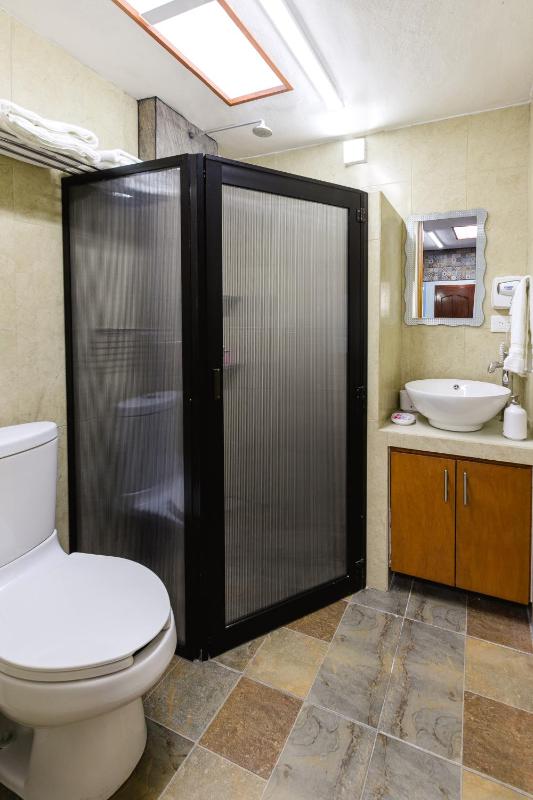 Suite Studio Serviced Apartments - image 8
