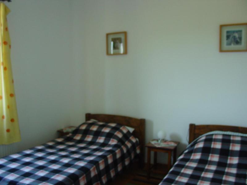 Three-Bedroom Apartment image 4