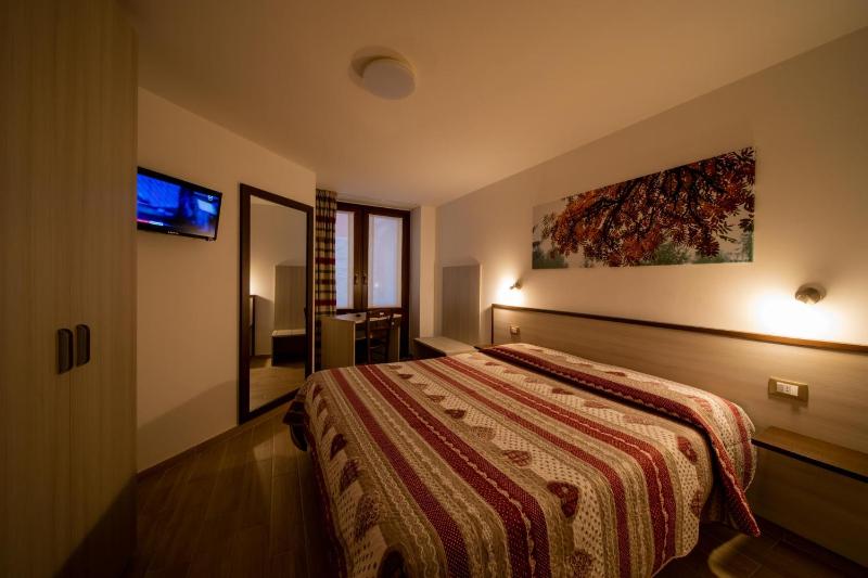 Chambres d'hôtel à Rosy - image 8