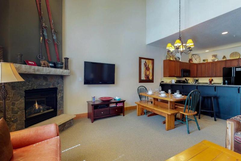 Three-Bedroom Apartment image 4