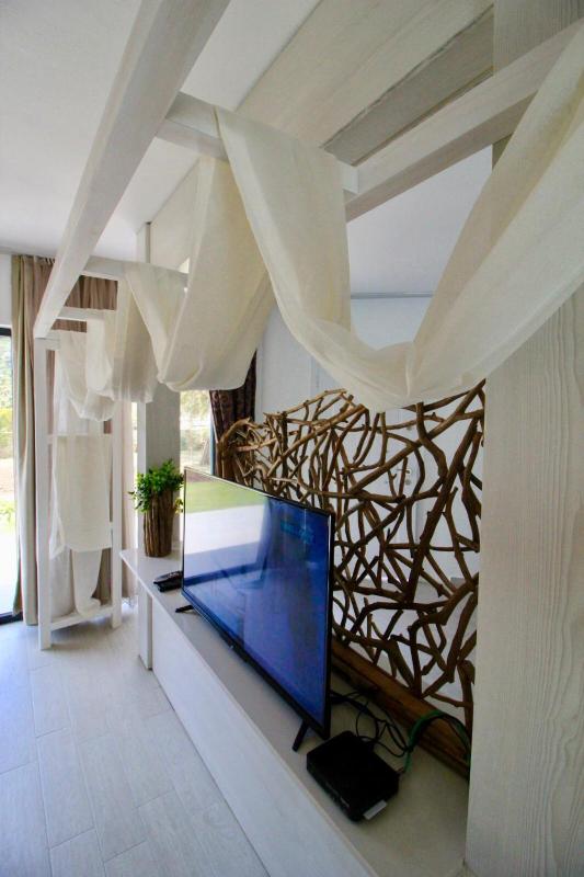 Honeymoon Room image 4